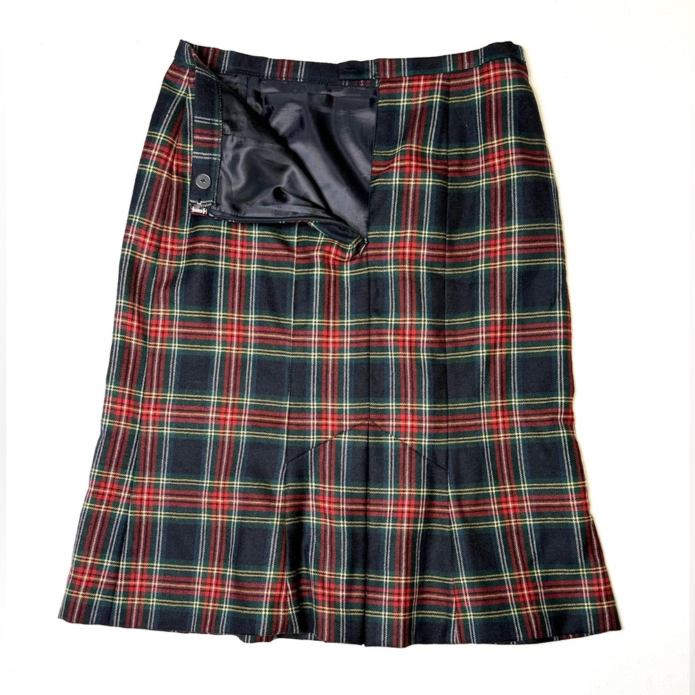 Vintage Jones New York A-Line Tartan Plaid Skirt - Red and Green Size 6 - Picture 2 of 6